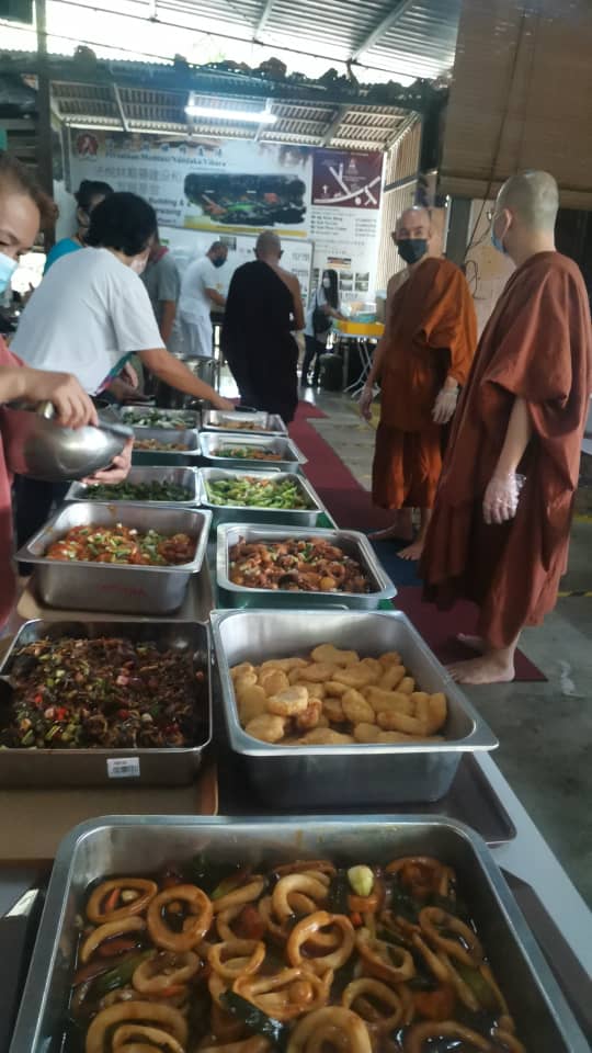 Fundraising for Monastery Food & Medical Offering (5)